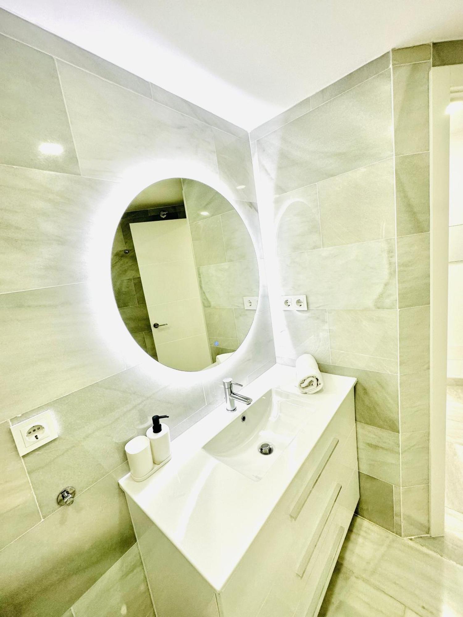 Apartamento, Paradise Sun Beach In Marina Benalmádena Esterno foto